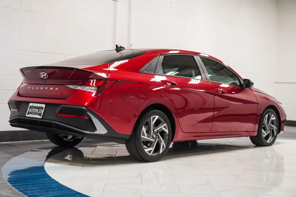2025 Hyundai Elantra SEL Sport, photo 24