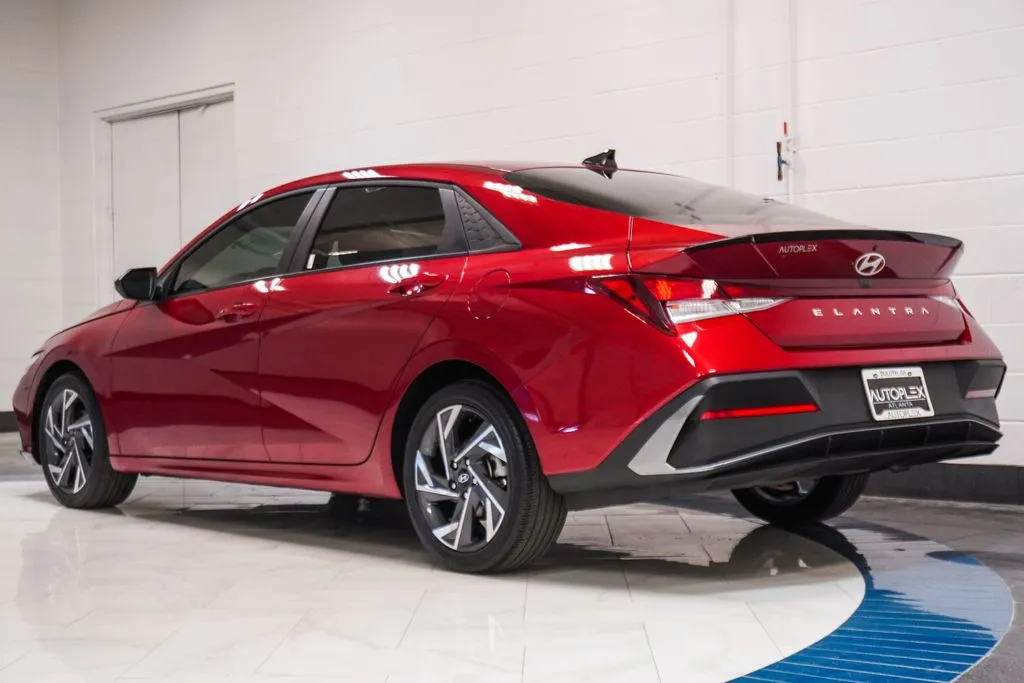 2025 Hyundai Elantra SEL Sport, photo 25