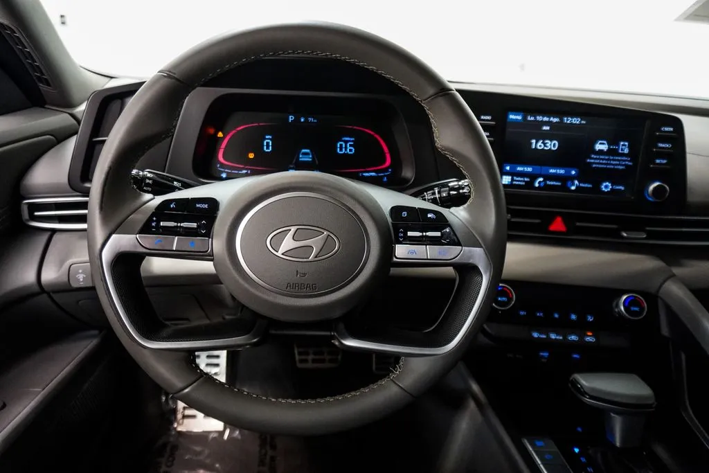 2025 Hyundai Elantra SEL Sport, photo 9