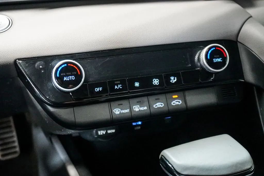 2025 Hyundai Elantra SEL Sport, photo 17