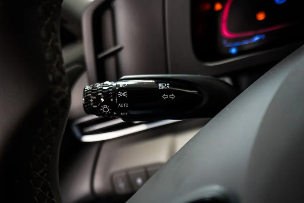 2025 Hyundai Elantra SEL Sport, photo 13
