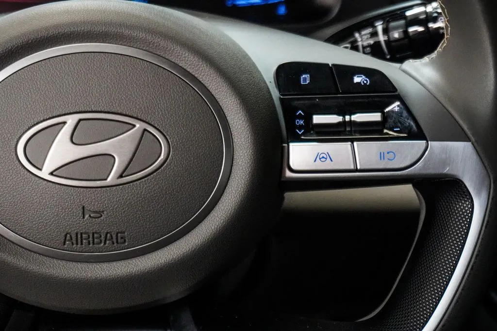 2025 Hyundai Elantra SEL Sport, photo 10