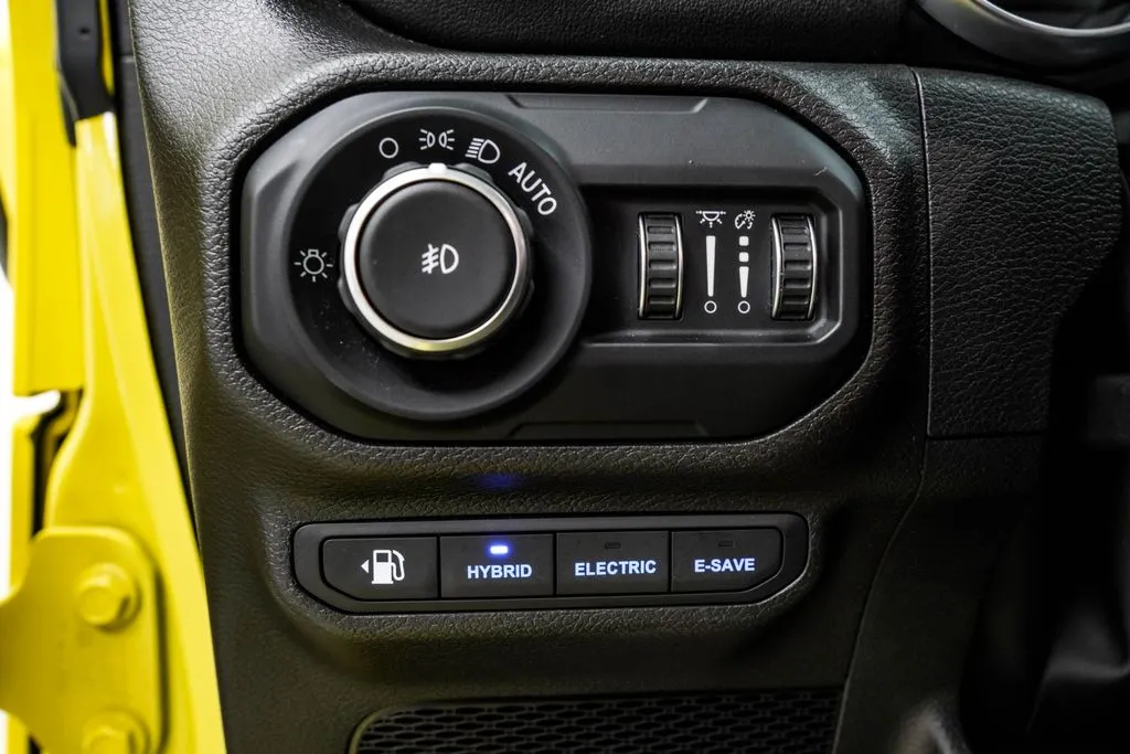2022 Jeep Wrangler Unlimited Sahara 4xe, photo 38