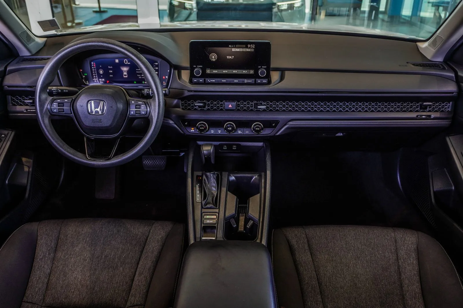 2023 Honda Accord EX, photo 4