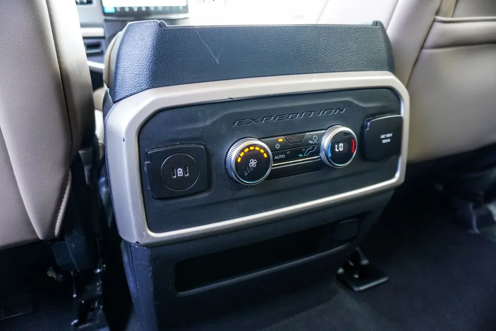 2024 Ford Expedition Max XLT, photo 9