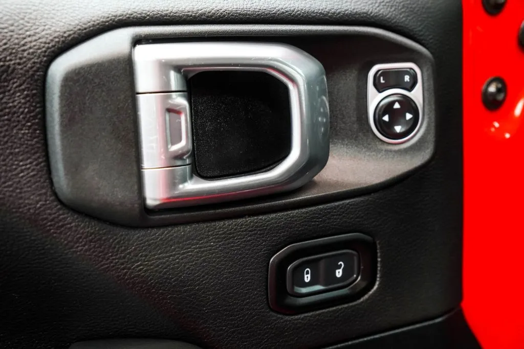 2021 Jeep Wrangler Unlimited Sahara Altitude, photo 40