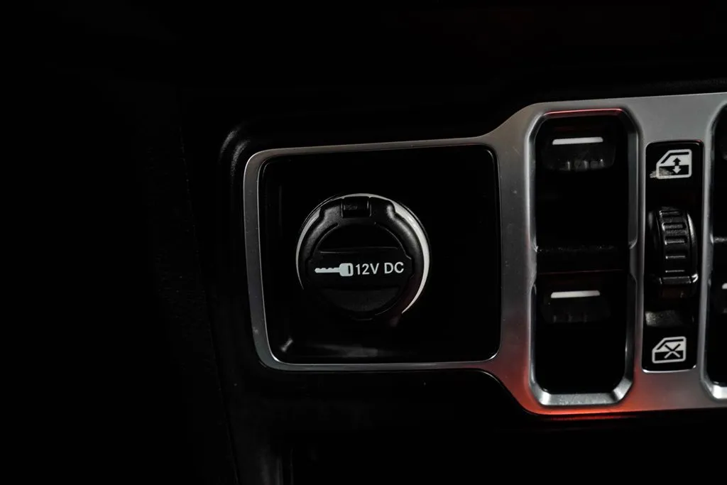 2021 Jeep Wrangler Unlimited Sahara Altitude, photo 24