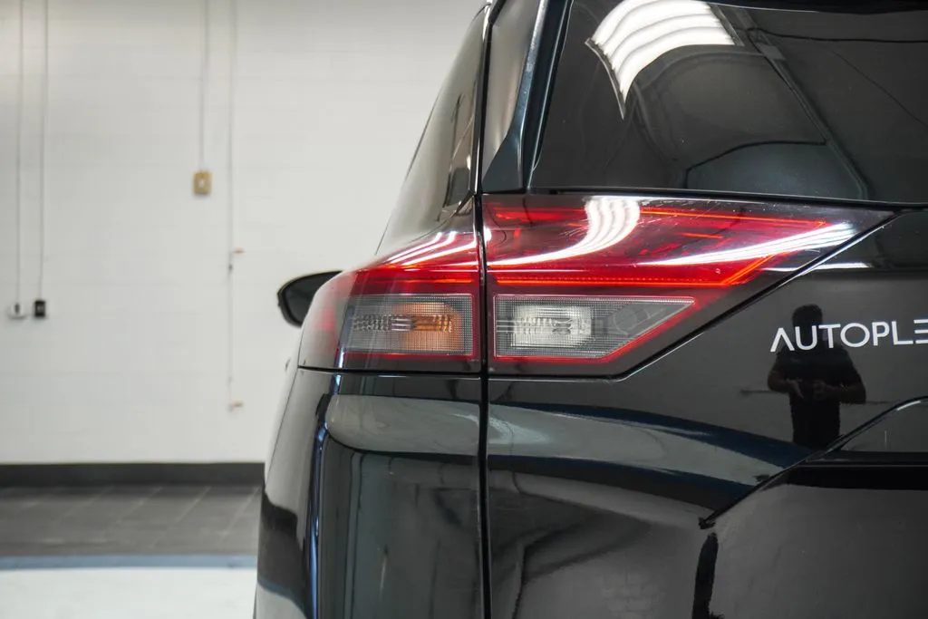 2023 Nissan Rogue SV, photo 38