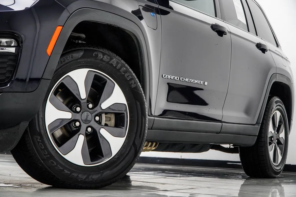 2024 Jeep Grand Cherokee 4xe, photo 2
