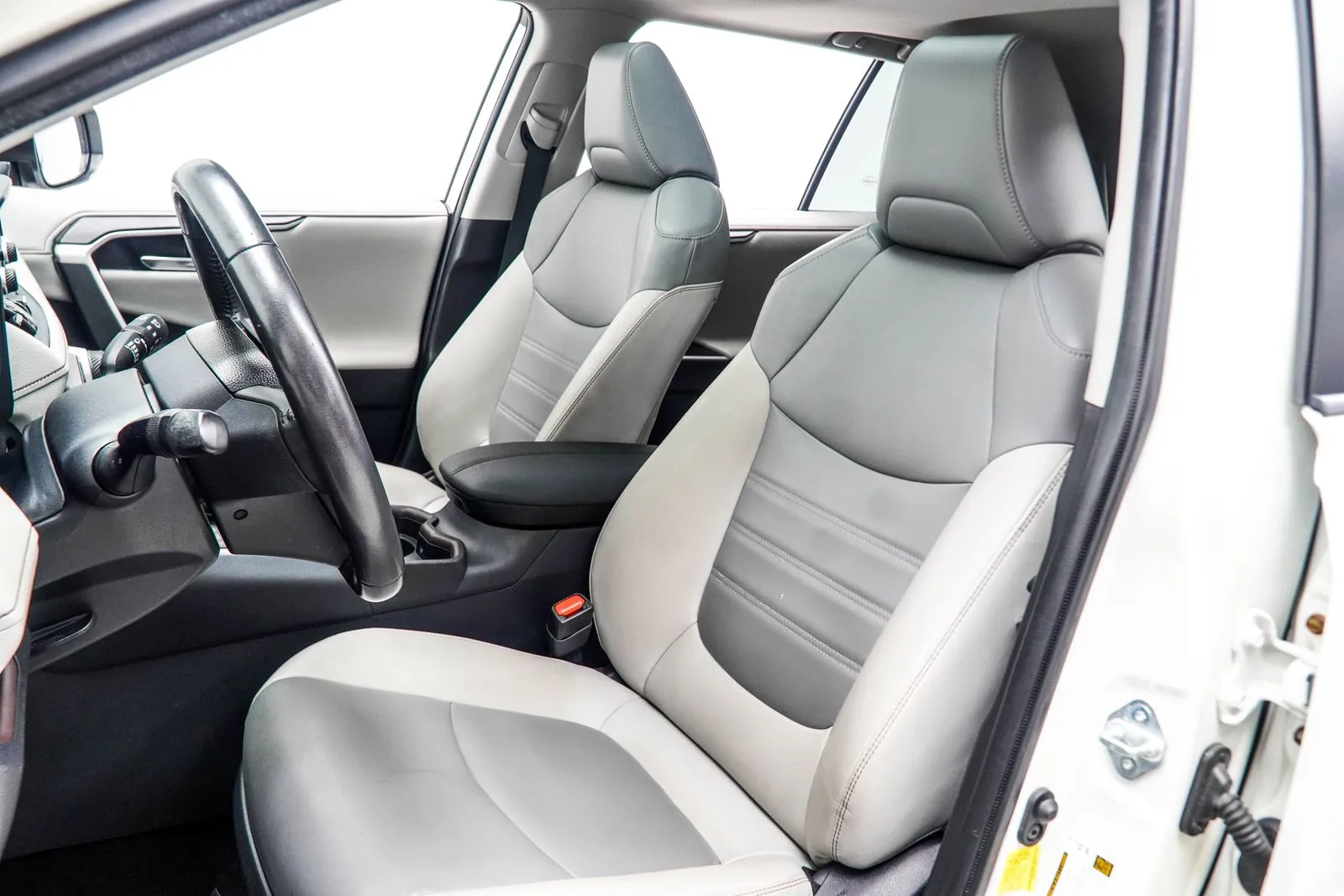 2020 Toyota RAV4 Limited, photo 34