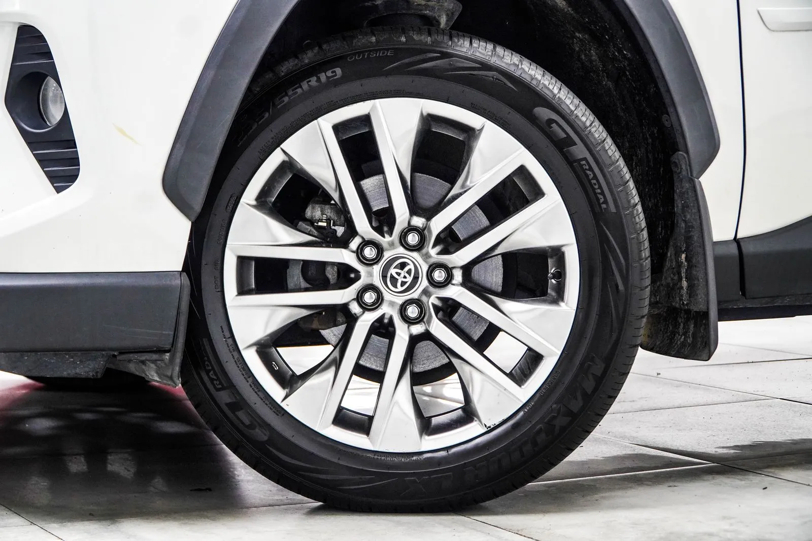 2020 Toyota RAV4 Limited, photo 5