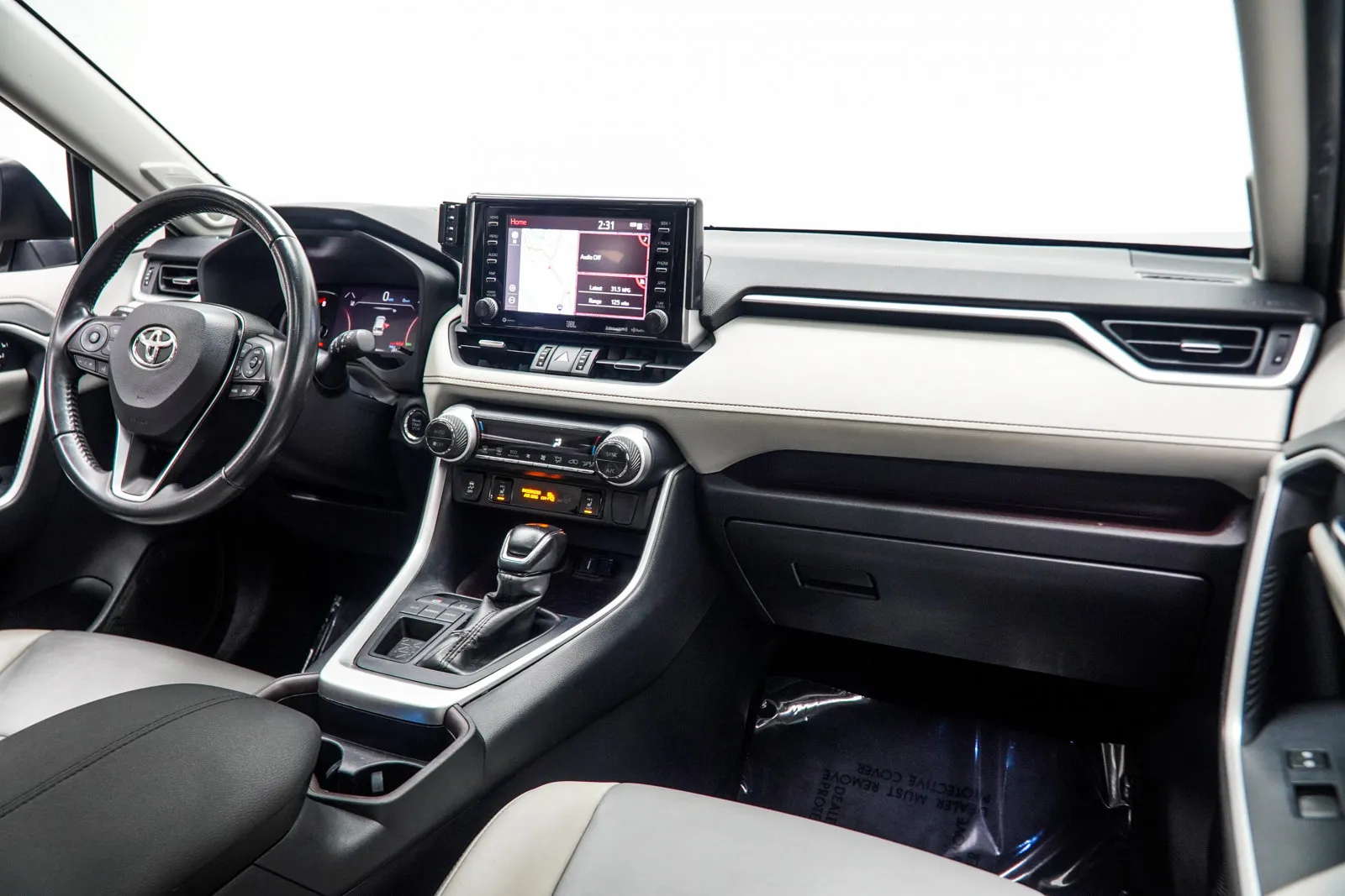 2020 Toyota RAV4 Limited, photo 18