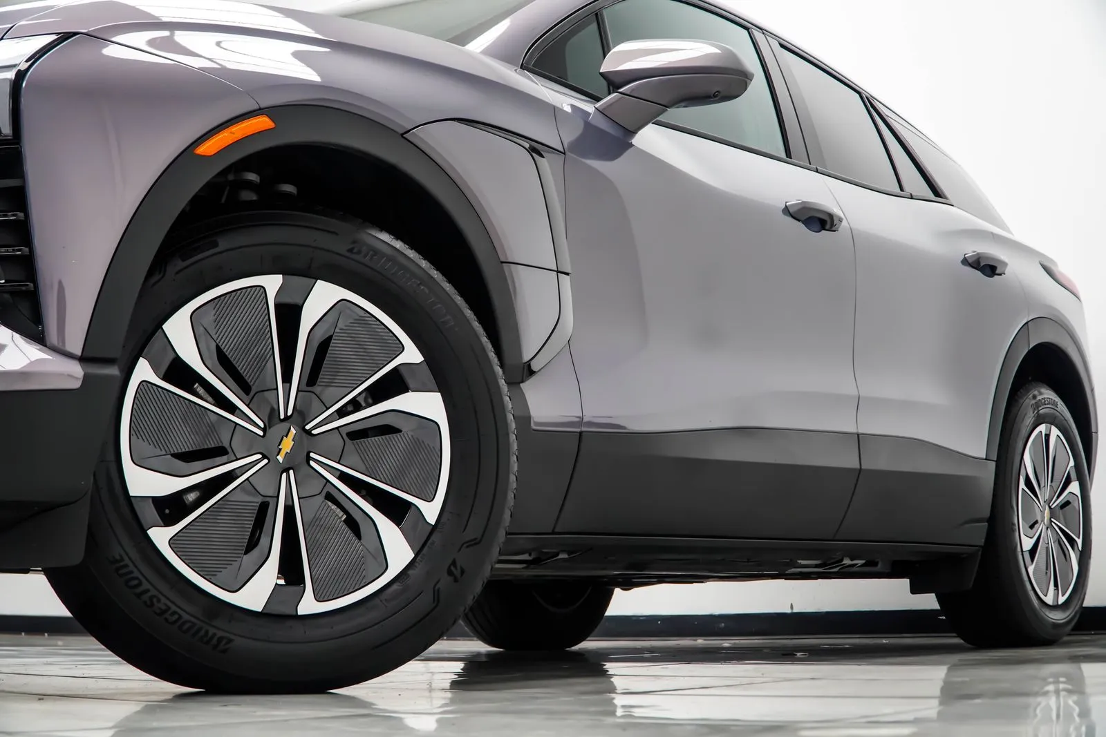 2024 Chevrolet Blazer EV LT, photo 2