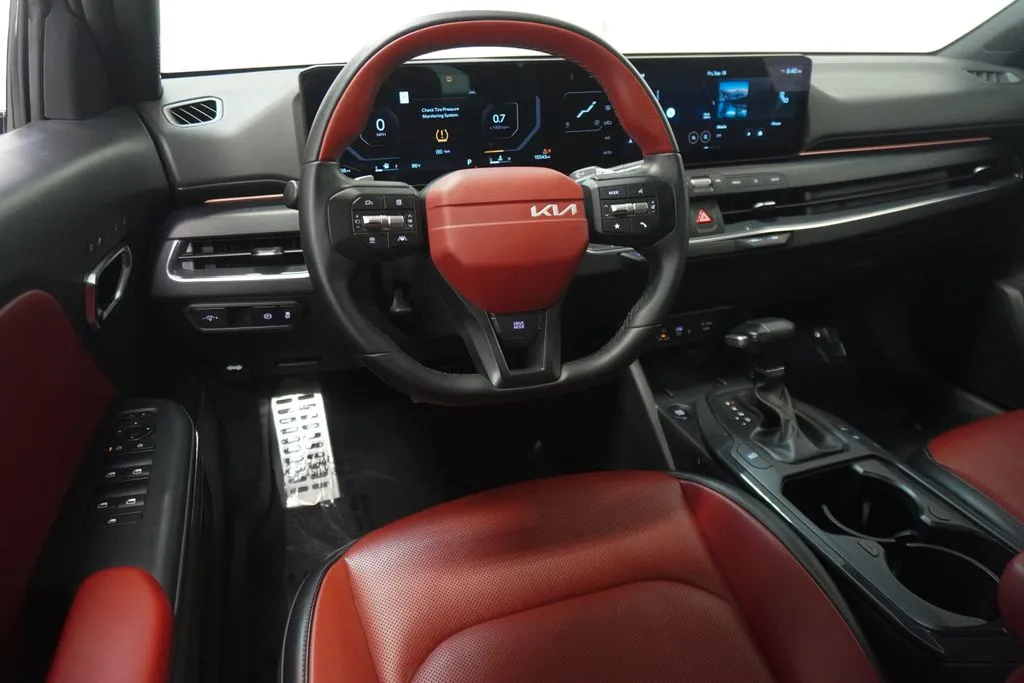 2025 Kia K4 GT-Line Turbo, photo 10