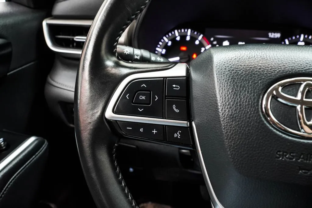 2025 Toyota Highlander LE, photo 31
