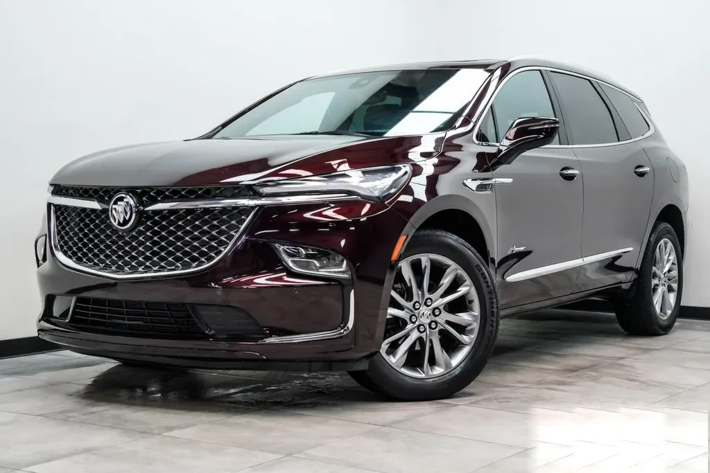 2023 Buick Enclave Avenir, photo 1