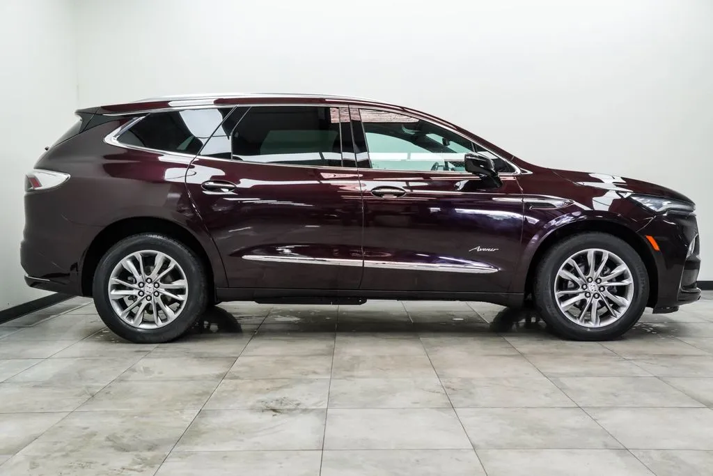 2023 Buick Enclave Avenir, photo 6