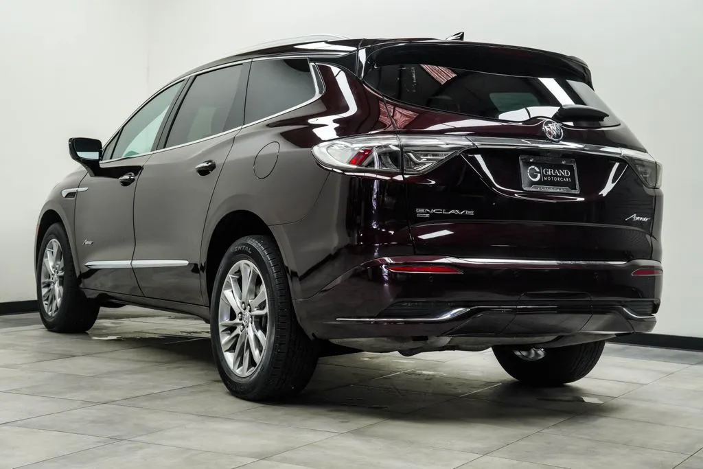 2023 Buick Enclave Avenir, photo 11