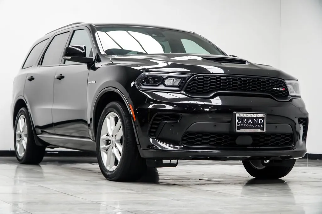 2025 Dodge Durango R/T Plus, photo 2