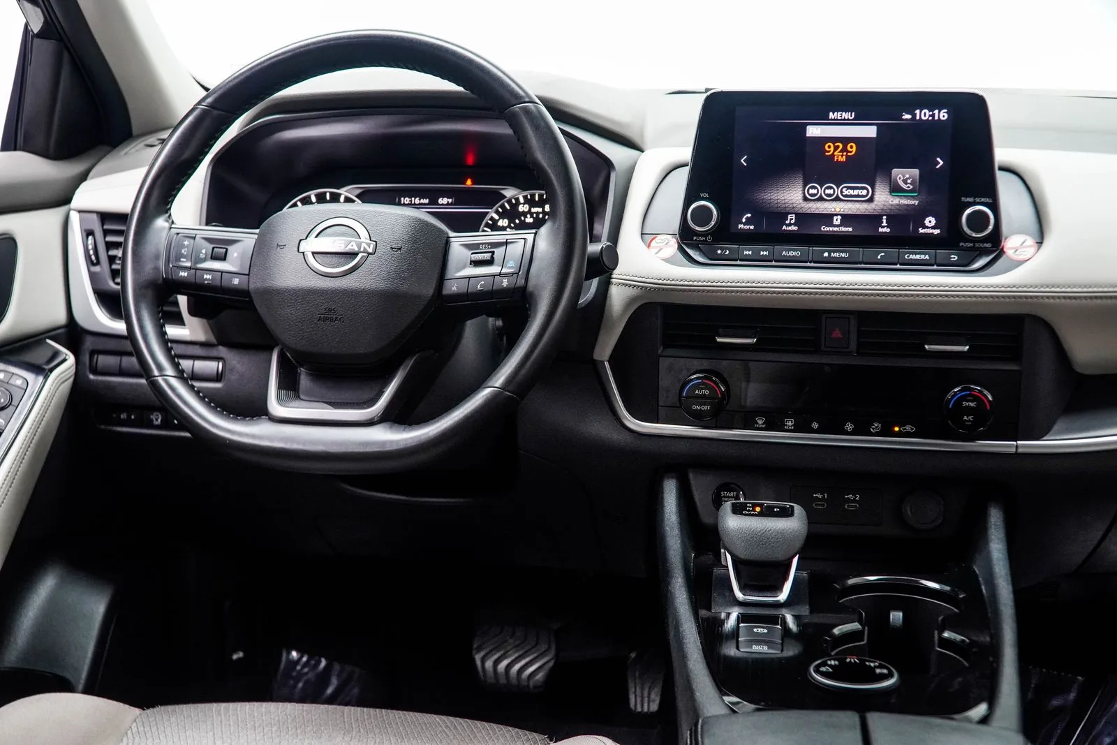 2025 Nissan Rogue SV, photo 14