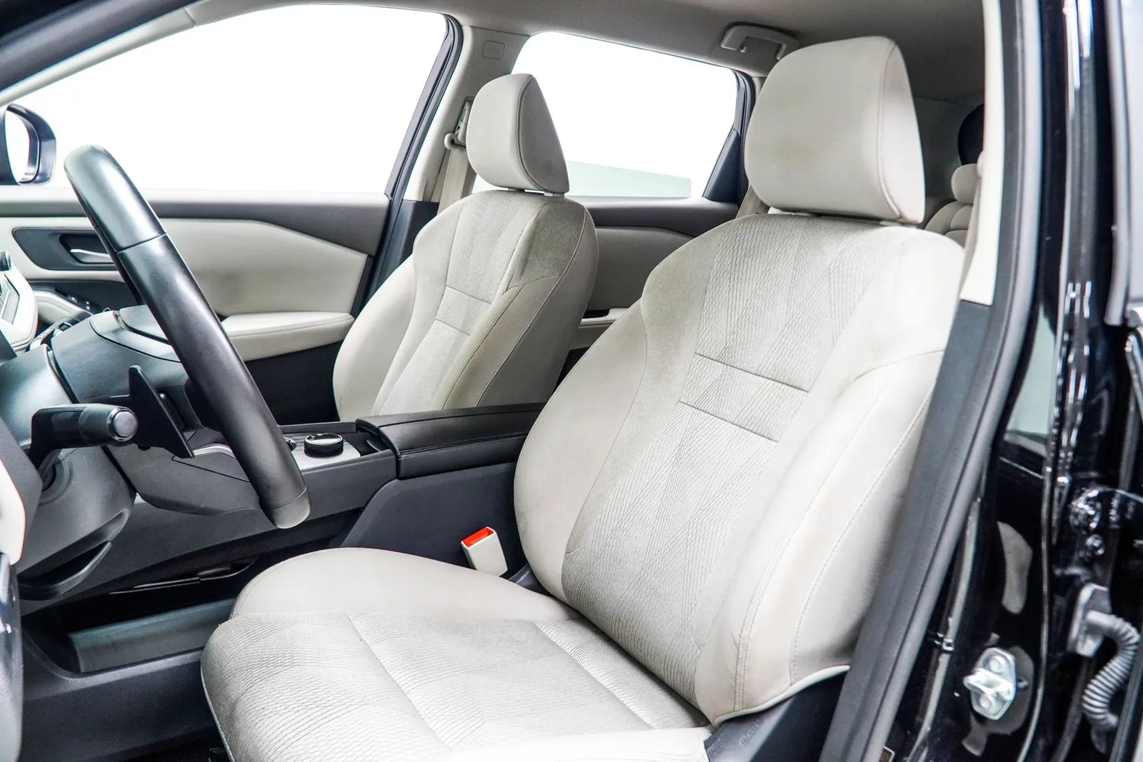 2025 Nissan Rogue SV, photo 29