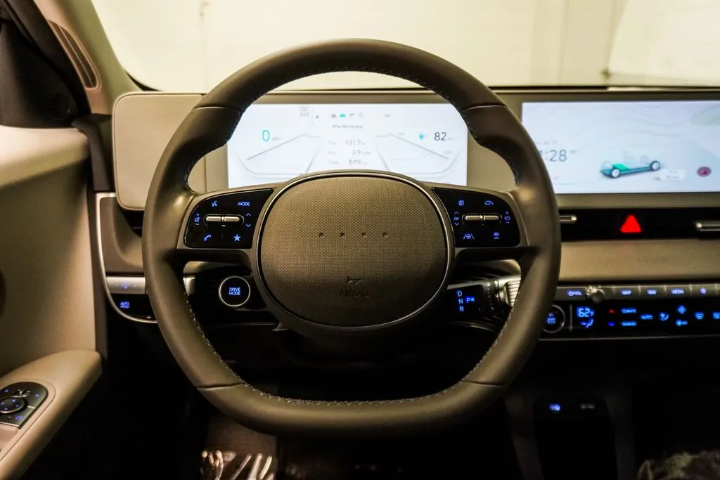 2023 Hyundai IONIQ 5 SE, photo 10