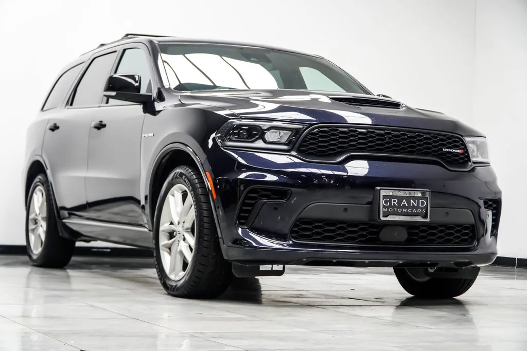 2025 Dodge Durango R/T Plus, photo 2