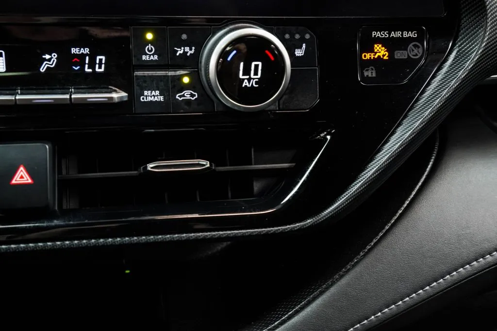 2023 Toyota Highlander XSE, photo 27