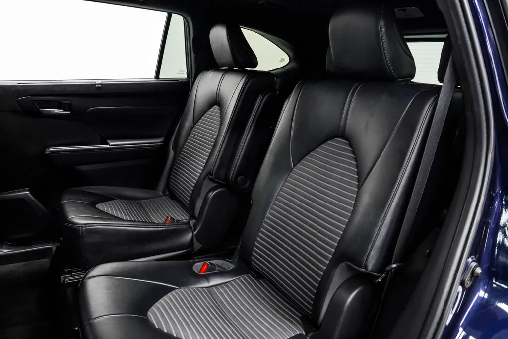 2023 Toyota Highlander XSE, photo 16