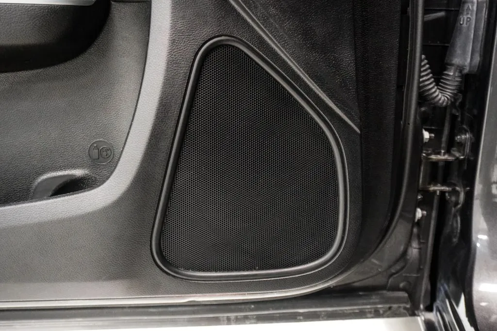 2023 Dodge Charger SXT, photo 13