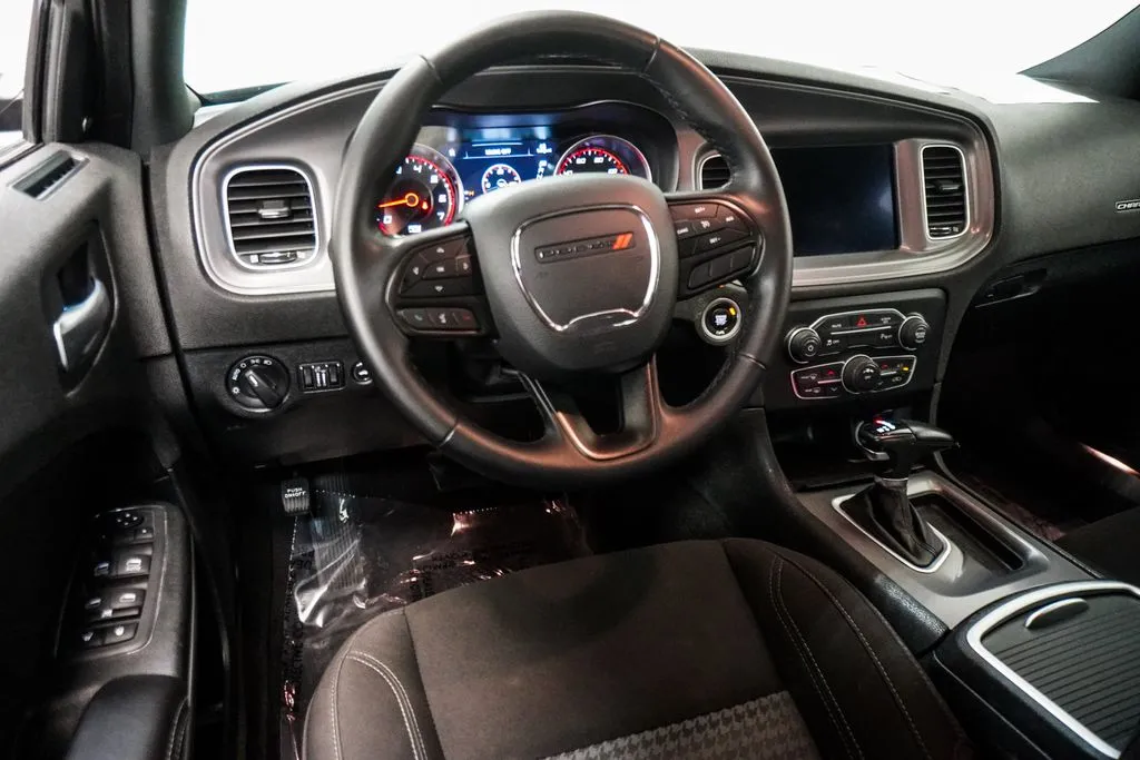2023 Dodge Charger SXT, photo 8