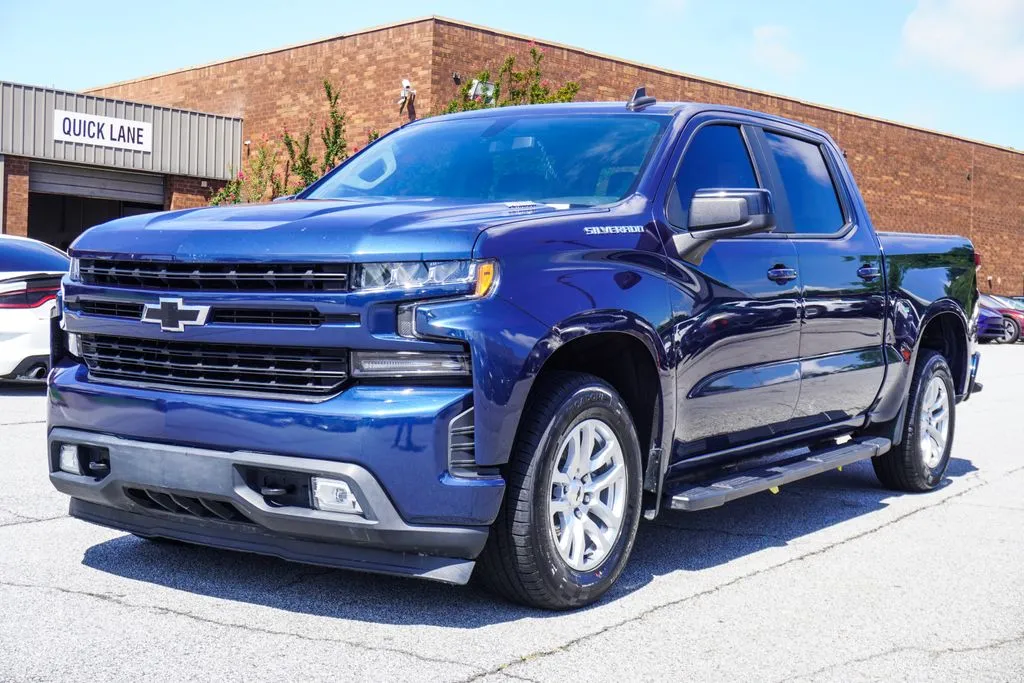 2021 Chevrolet Silverado 1500 RST, photo 2