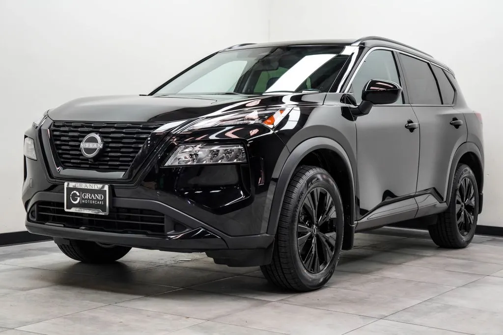 2023 Nissan Rogue SV, photo 8