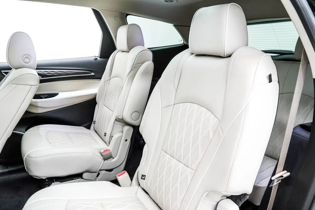 2023 Buick Enclave Avenir, photo 10