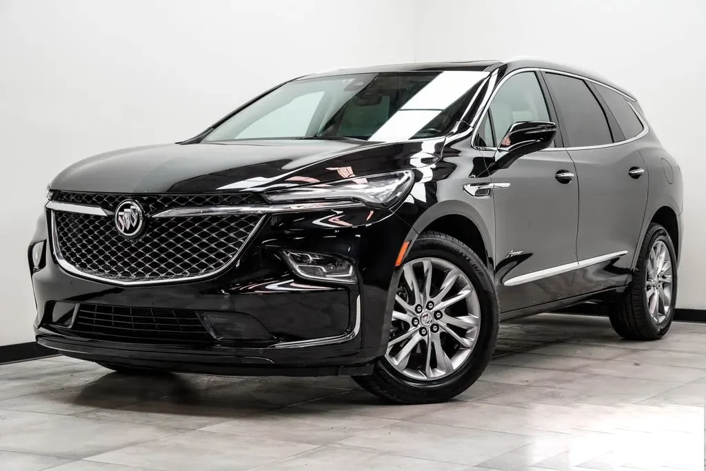 2023 Buick Enclave Avenir, photo 1