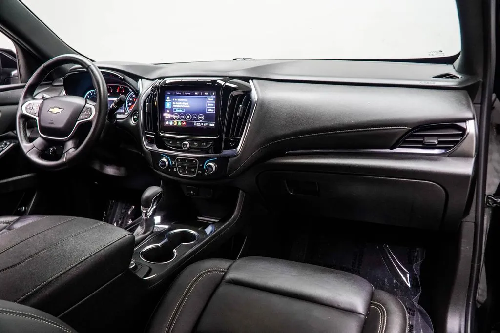2023 Chevrolet Traverse LT Leather, photo 15