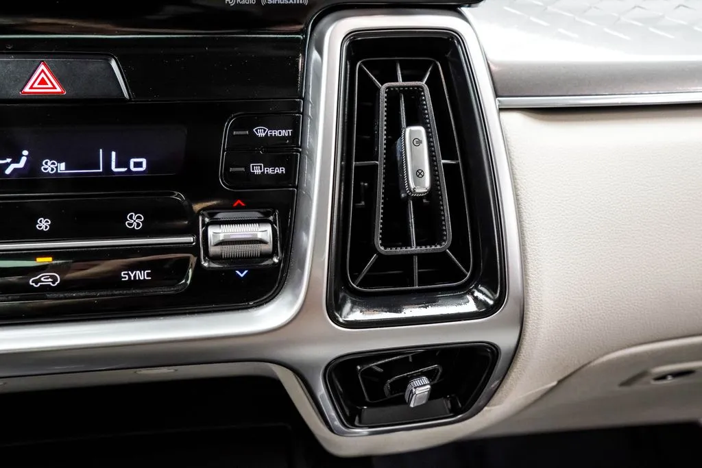 2023 Kia Sorento S, photo 27