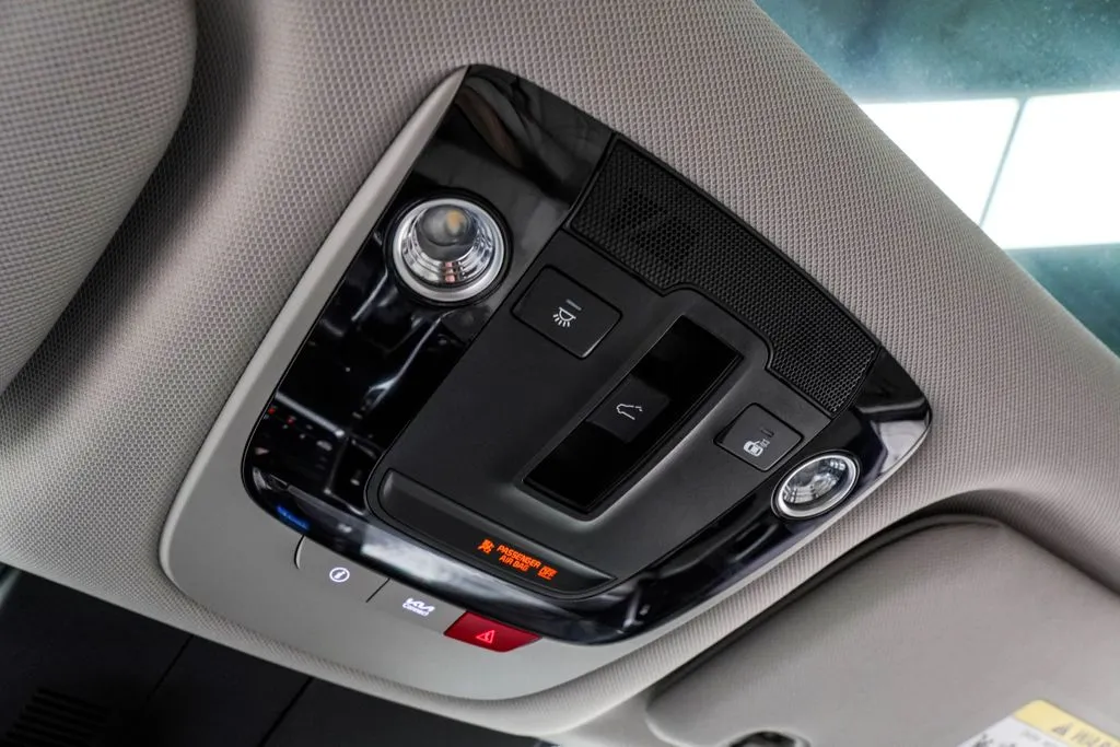 2023 Kia Sorento S, photo 38