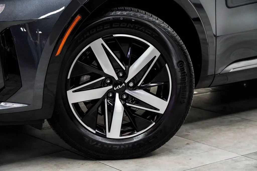 2023 Kia Sorento S, photo 3