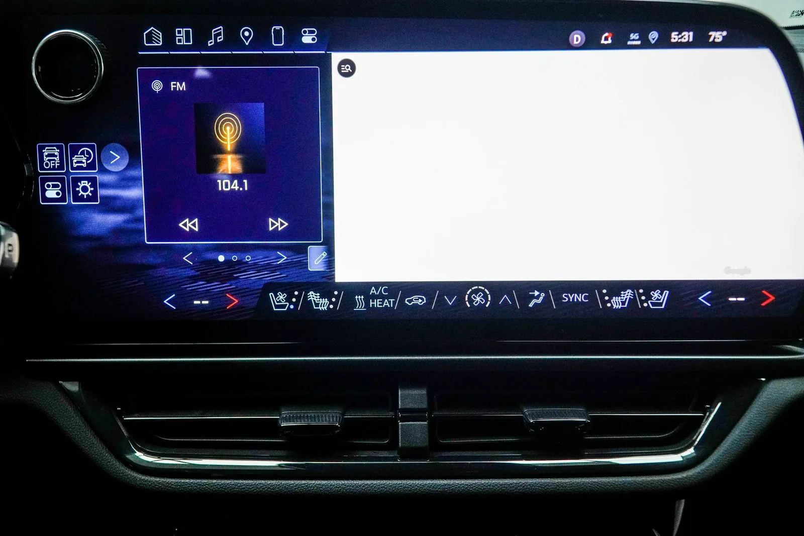 2024 Chevrolet Equinox EV RS, photo 25