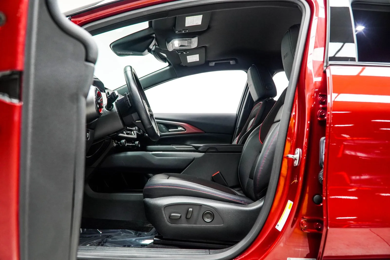 2024 Chevrolet Equinox EV RS, photo 37