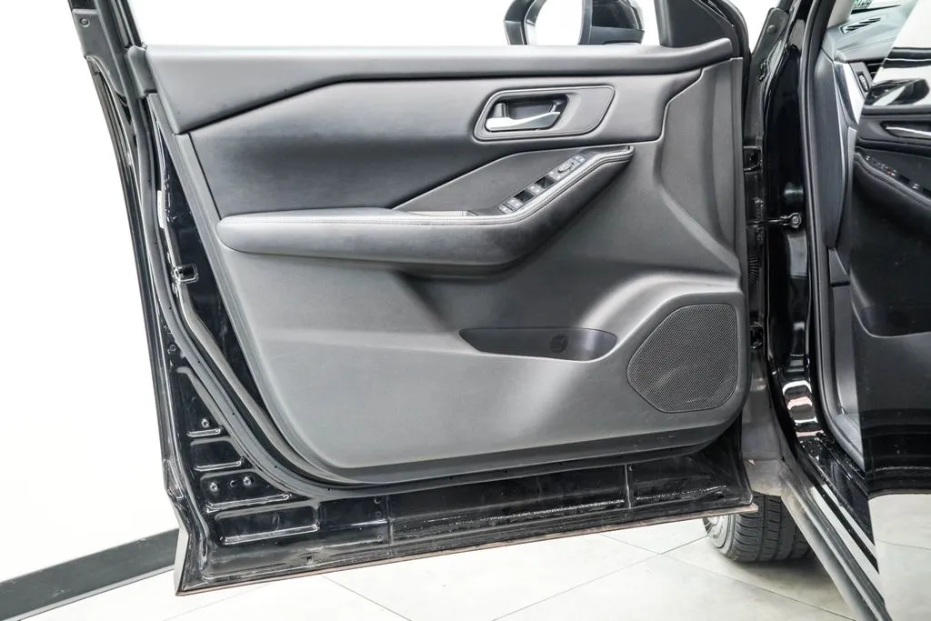 2025 Nissan Rogue SV, photo 35