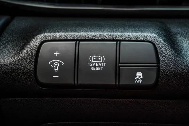 2025 Hyundai Elantra Hybrid SEL Sport, photo 23