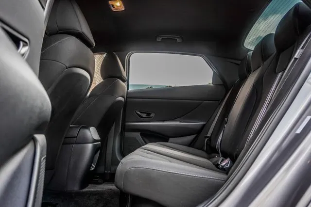 2025 Hyundai Elantra Hybrid SEL Sport, photo 40