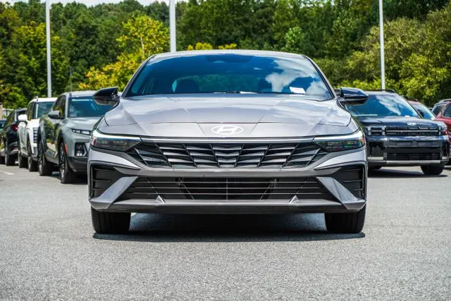 2025 Hyundai Elantra Hybrid SEL Sport, photo 4