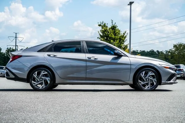 2025 Hyundai Elantra Hybrid SEL Sport, photo 5