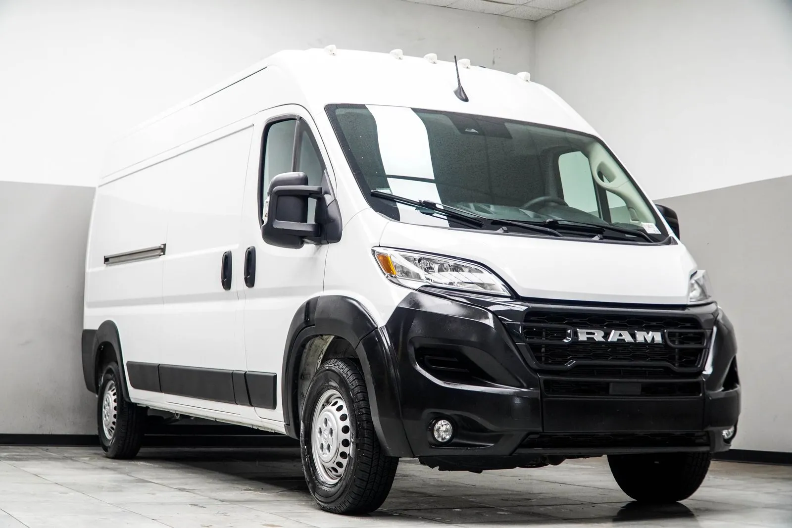 2024 Ram ProMaster 2500 High Roof, photo 3