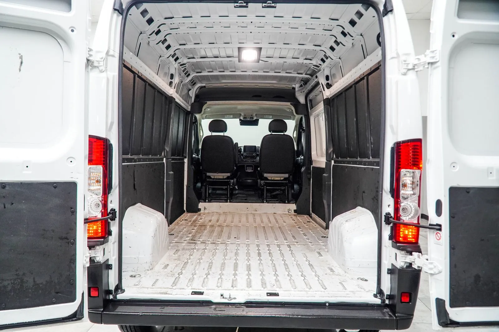2024 Ram ProMaster 2500 High Roof, photo 13