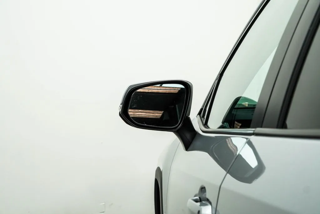 2024 Toyota RAV4 XLE, photo 12