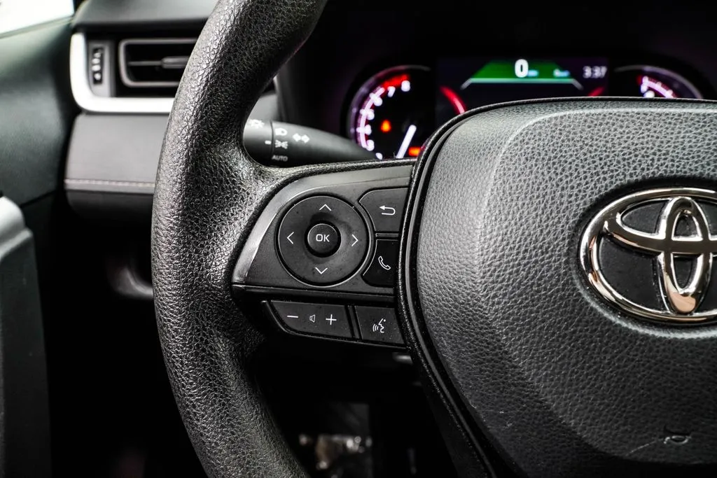 2024 Toyota RAV4 XLE, photo 26